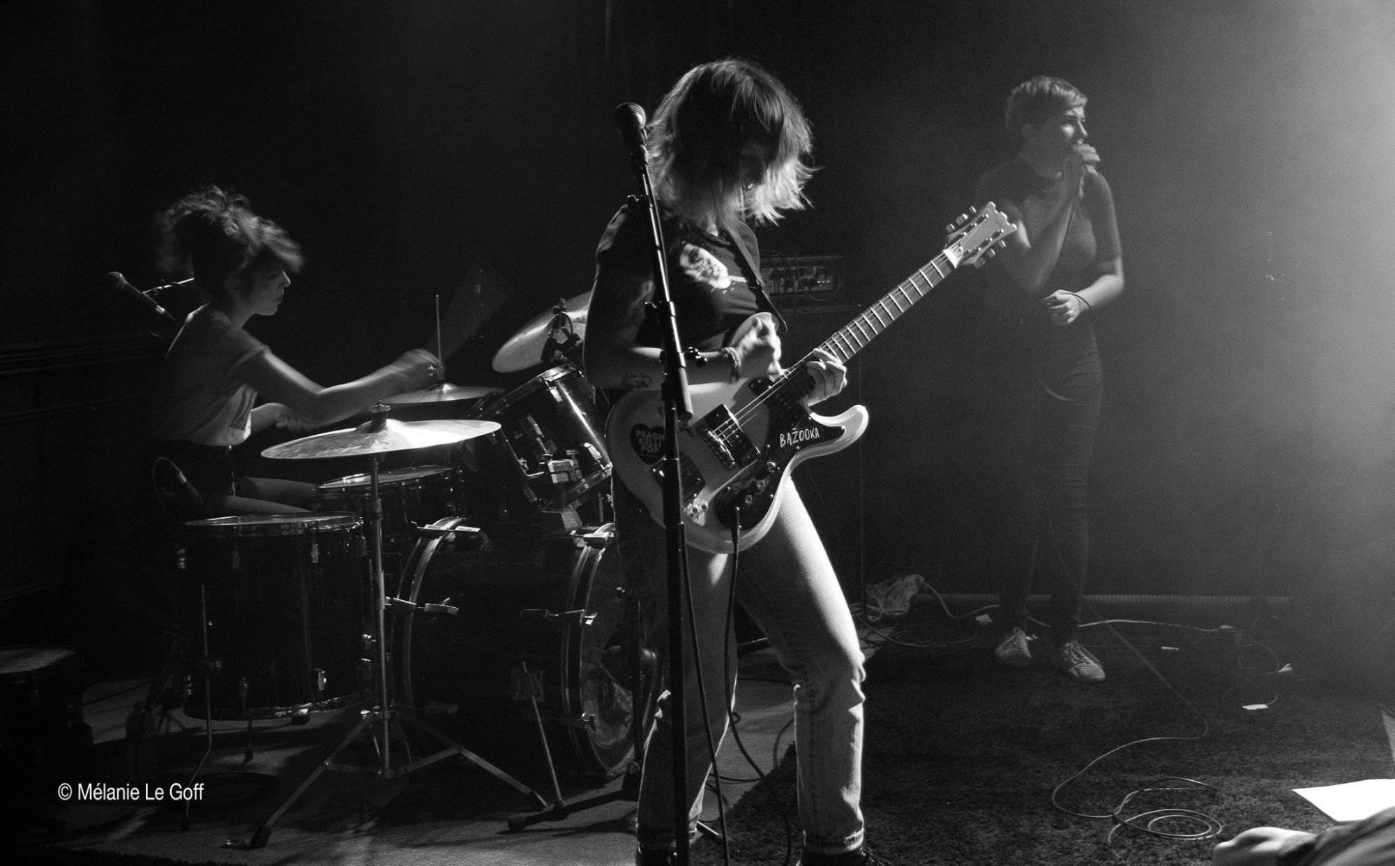 THE FUZZTONES + MARY BELL (24/02/17) – Petit Bain